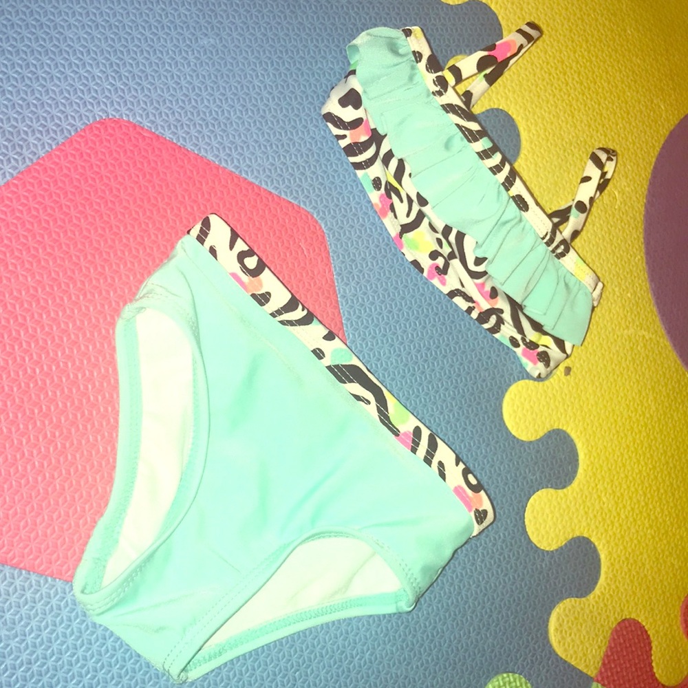 Swim suit
